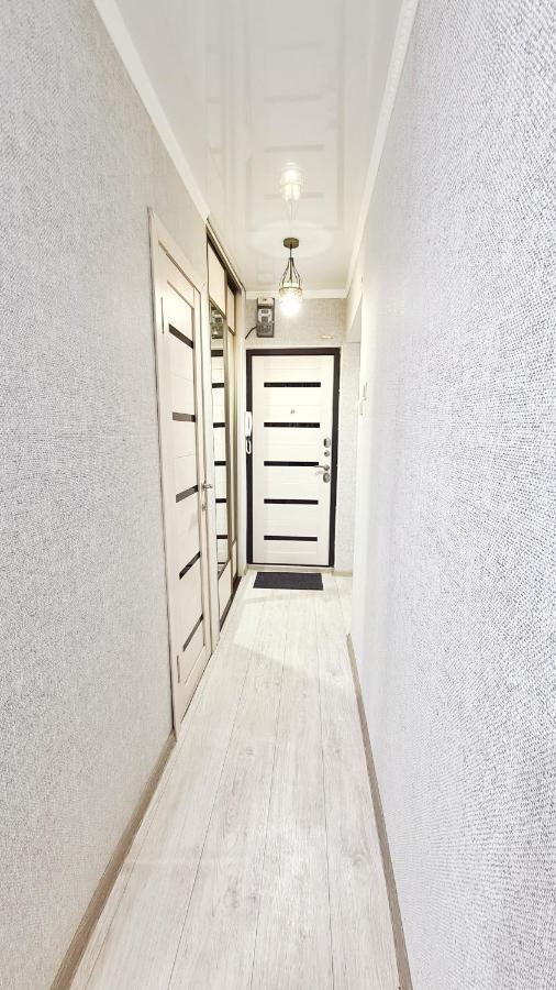 Абсолютно Новая Квартира Класса Люкс Taraz Exterior photo